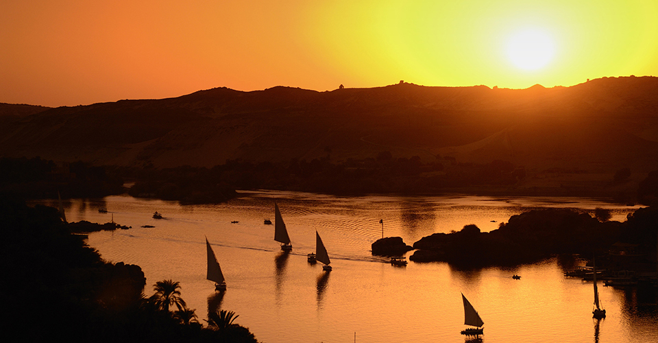 アスワンの夕景（イメージ）