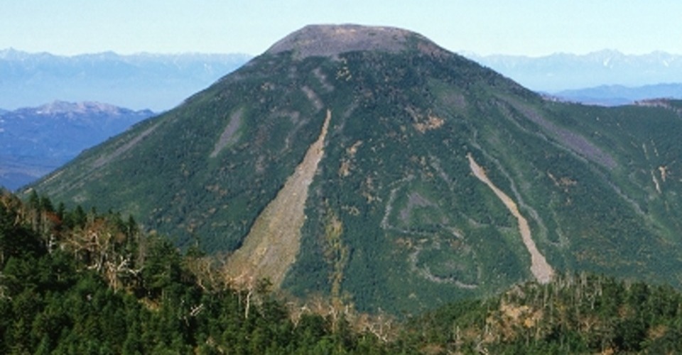 蓼科山山頂から車山を望む（イメージ）