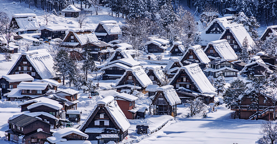 白川郷の合掌造り(イメージ)