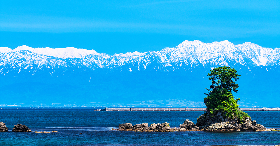 雨晴海岸（イメージ）