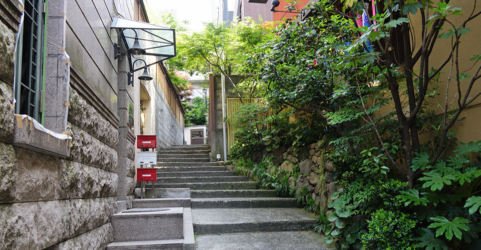 神楽坂路地裏（イメージ）