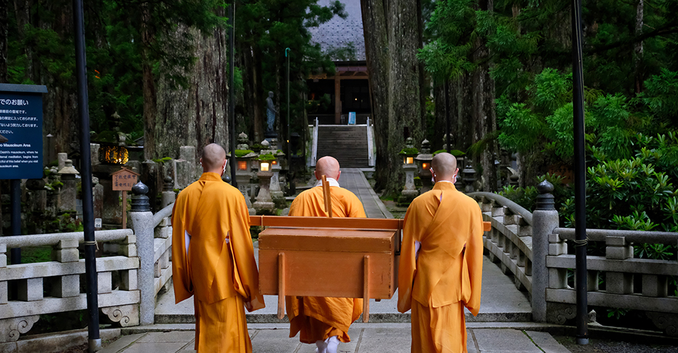 高野山　奥之院(イメージ)　※写真提供：(公社)和歌山県観光連盟
