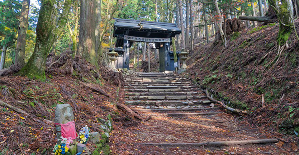 愛宕神社・黒門（イメージ）