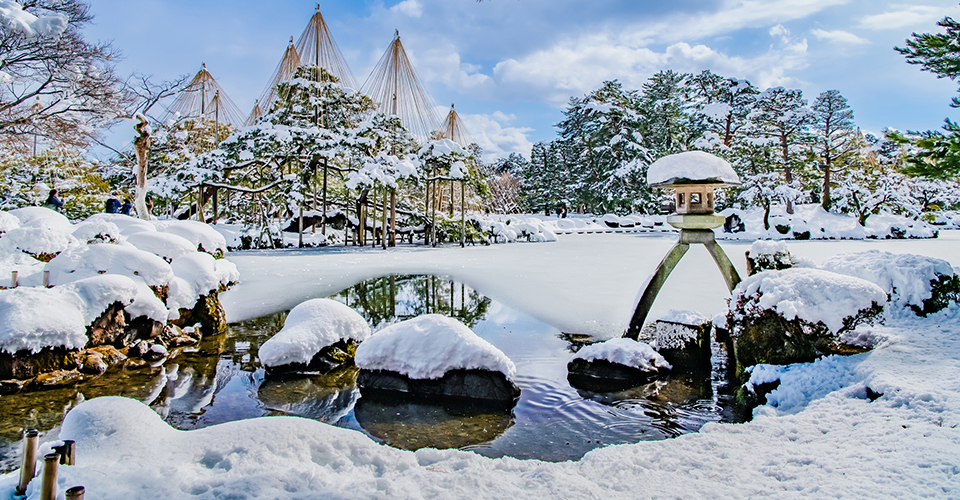 金沢の兼六園の冬景色(イメージ)