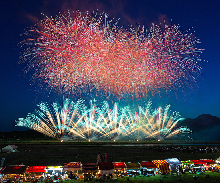 大曲の花火（イメージ）/「大曲花火春の章」埼玉県のPN.まさ織さんの作品
