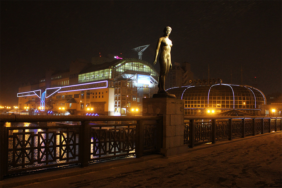 夜の幣舞橋（イメージ）
