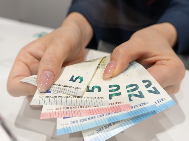 外貨両替サービス