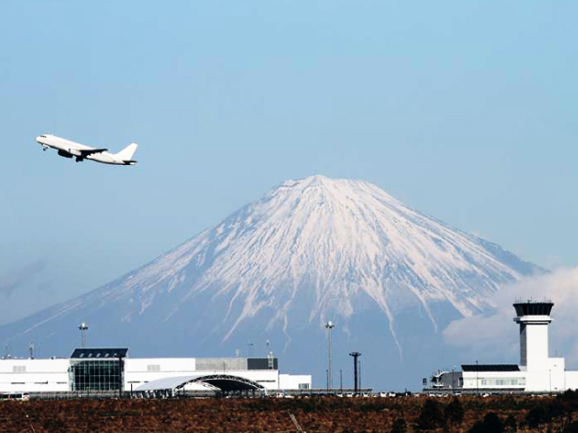 富士山静岡空港発着 飛行機で行くツアー 旅行・ツアー