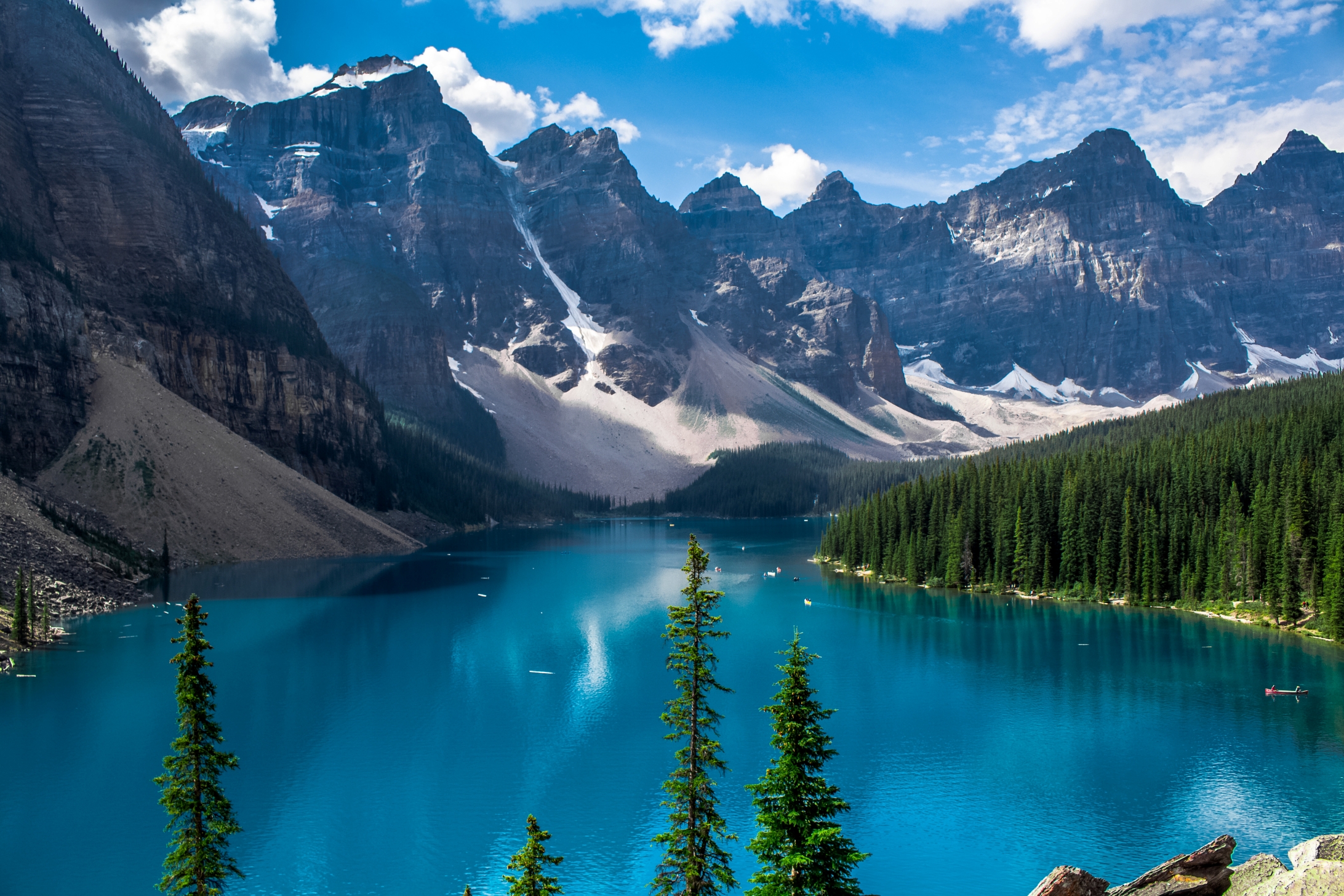 夏・モレーン湖©Travel Alberta（イメージ）