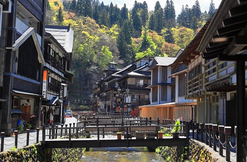 銀山温泉