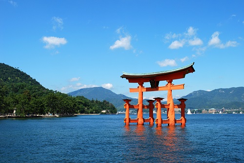 厳島神社