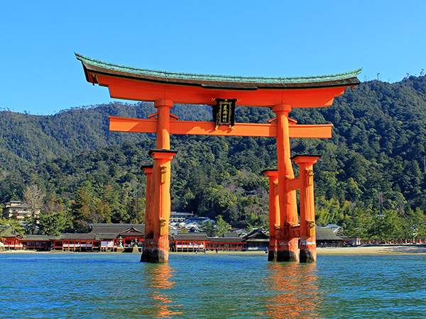 厳島神社（イメージ）