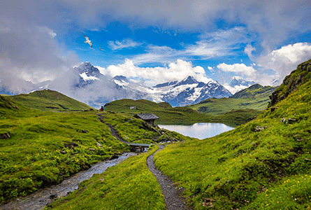 バッハーアルプゼーハイキング（イメージ）